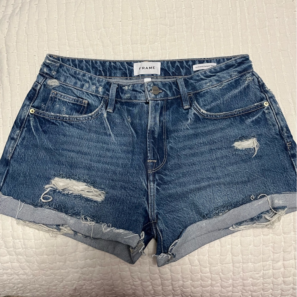 FRAME le grand garçon denim shorts